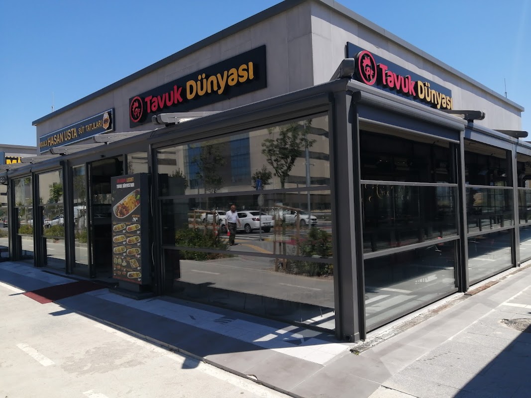 Tavuk Dünyası Başakşehir Çam ve Sakura Şehir Hastanesi - Başakşehir