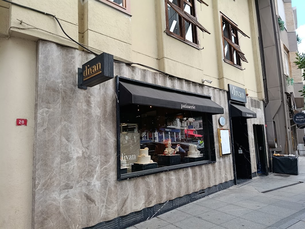 Divan Pastanesi Bebek - Üsküdar