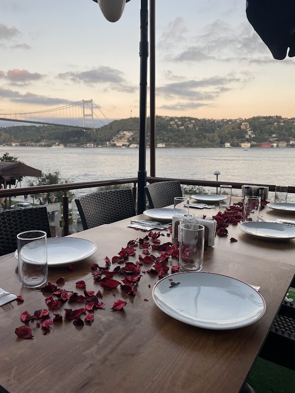 HiSAR CAFE & RESTAURANT / nargile - Beşiktaş