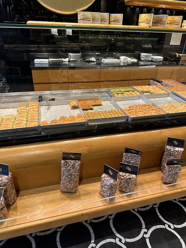 Gündüzoğlu Baklavaları Zekeriyaköy - Sarıyer Tatlı