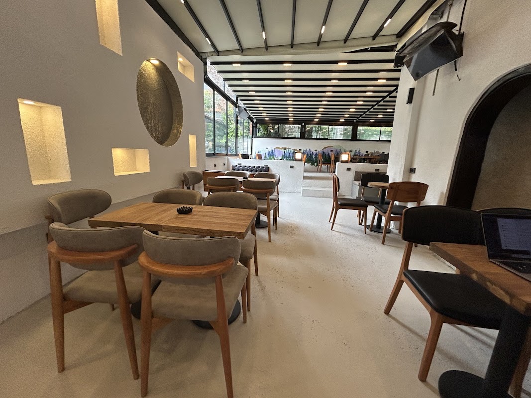 Hug Coffee Company - Çankaya Kafe