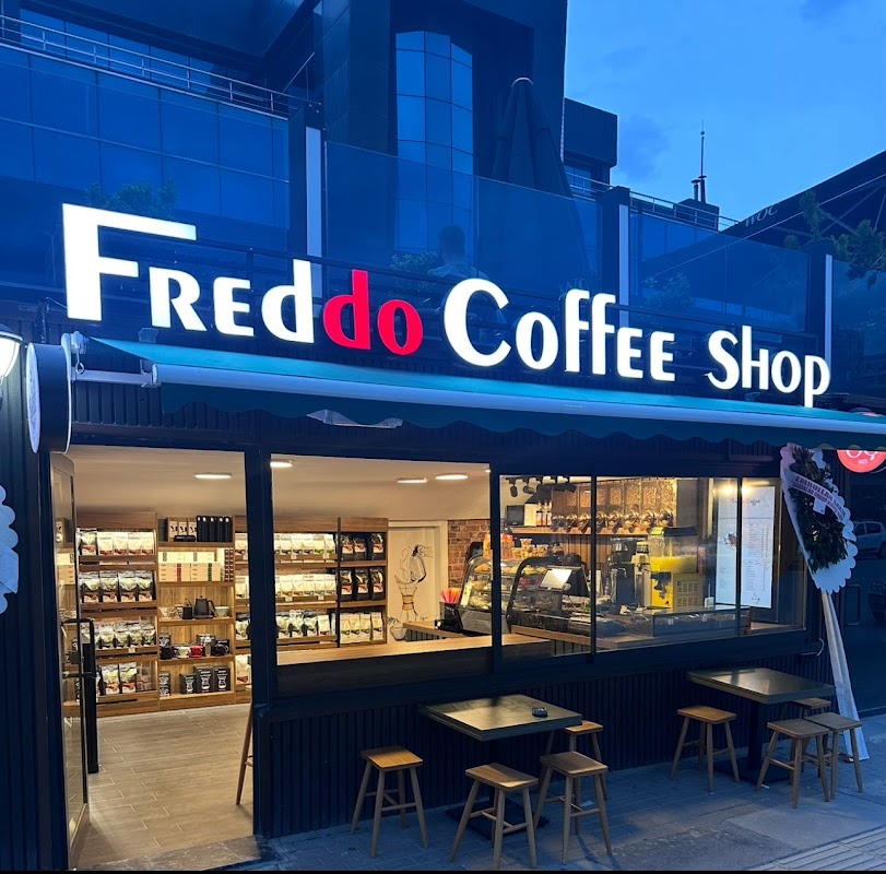 Freddo Coffee shop söğütözü - Çankaya Kafe