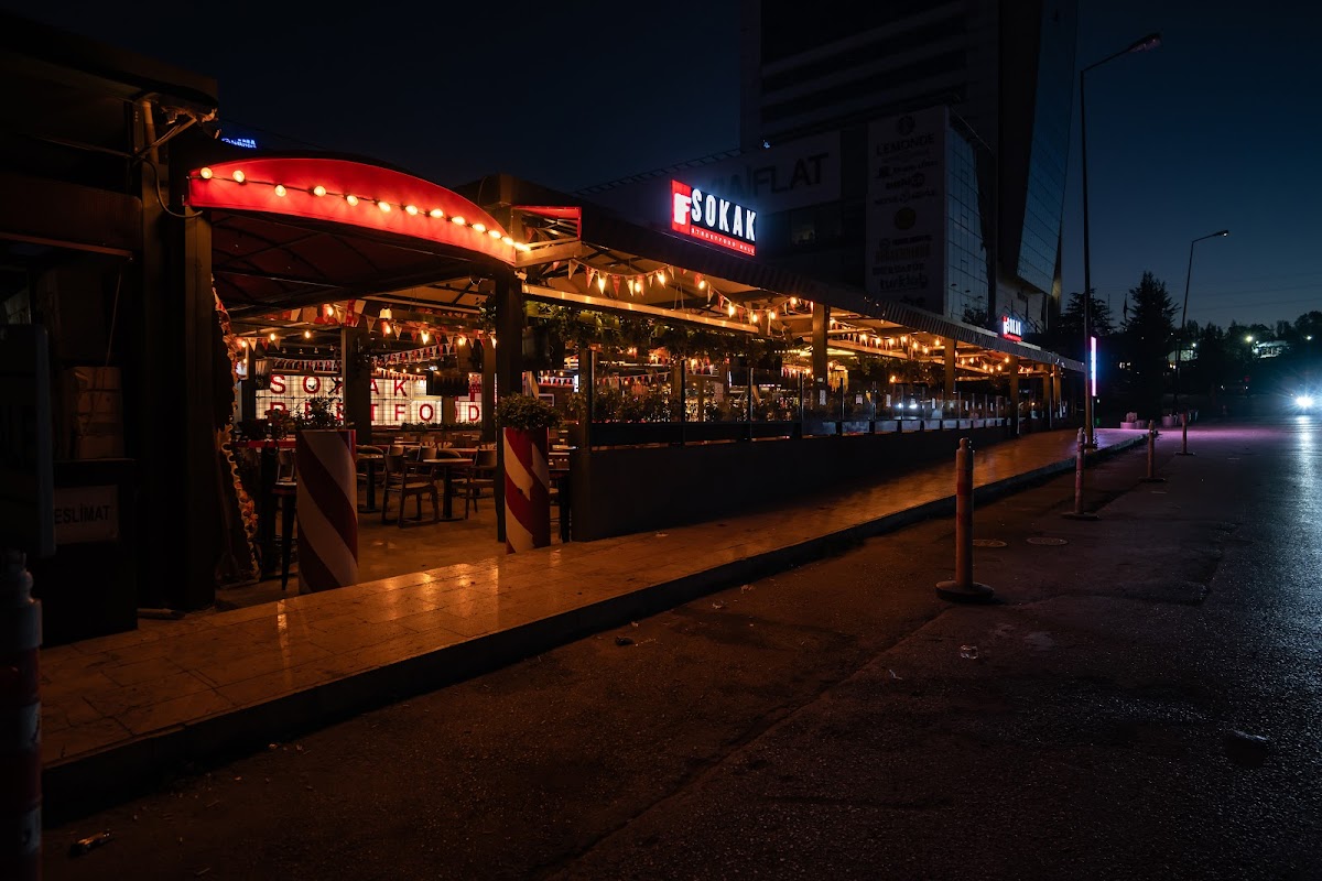 IF Sokak Söğütözü - Çankaya