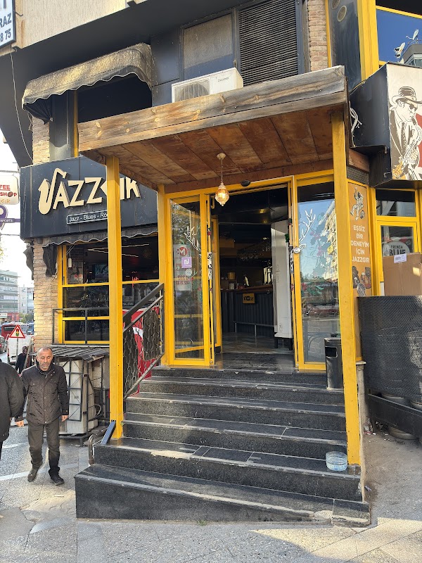 Jazzgir Şirinyer - Konak