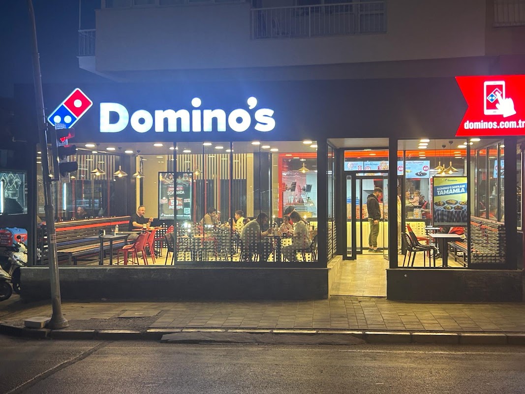 İzmir Şemikler Domino's Pizza - Karşıyaka Pizza