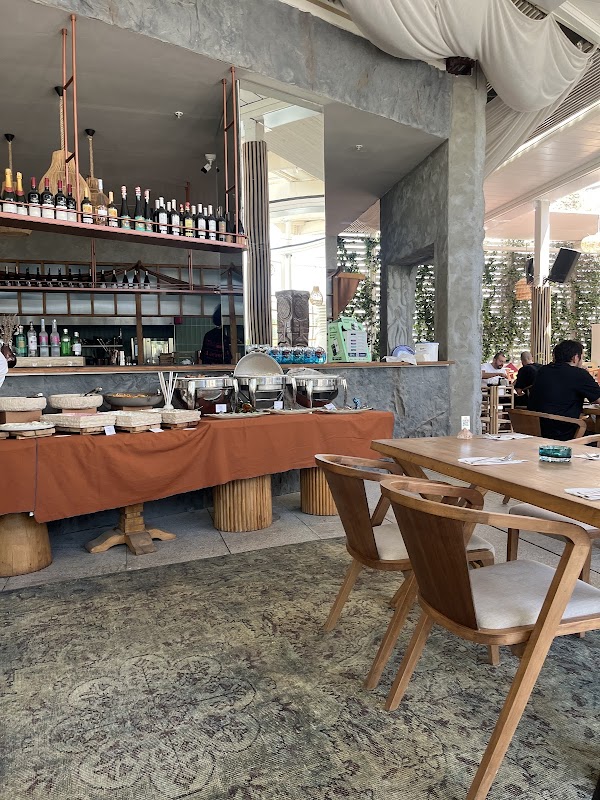 Gili Ege Perla - Bayraklı