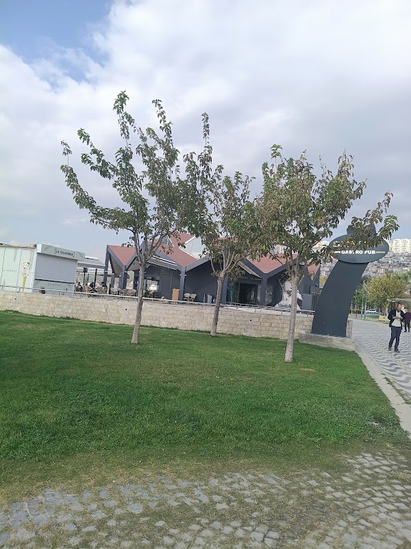 Smyrna Kafe Restorant - Bayraklı