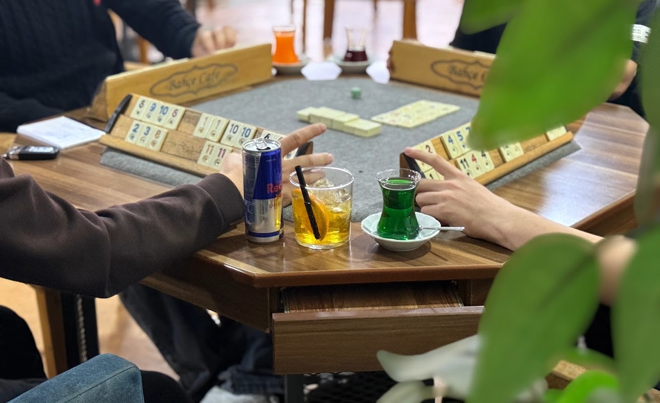 İnciraltı Bahçe Cafe - Narlıdere