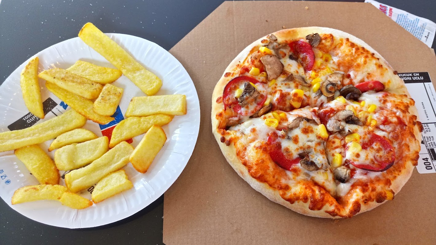 Domino's Pizza Yeşilyurt - Karabağlar