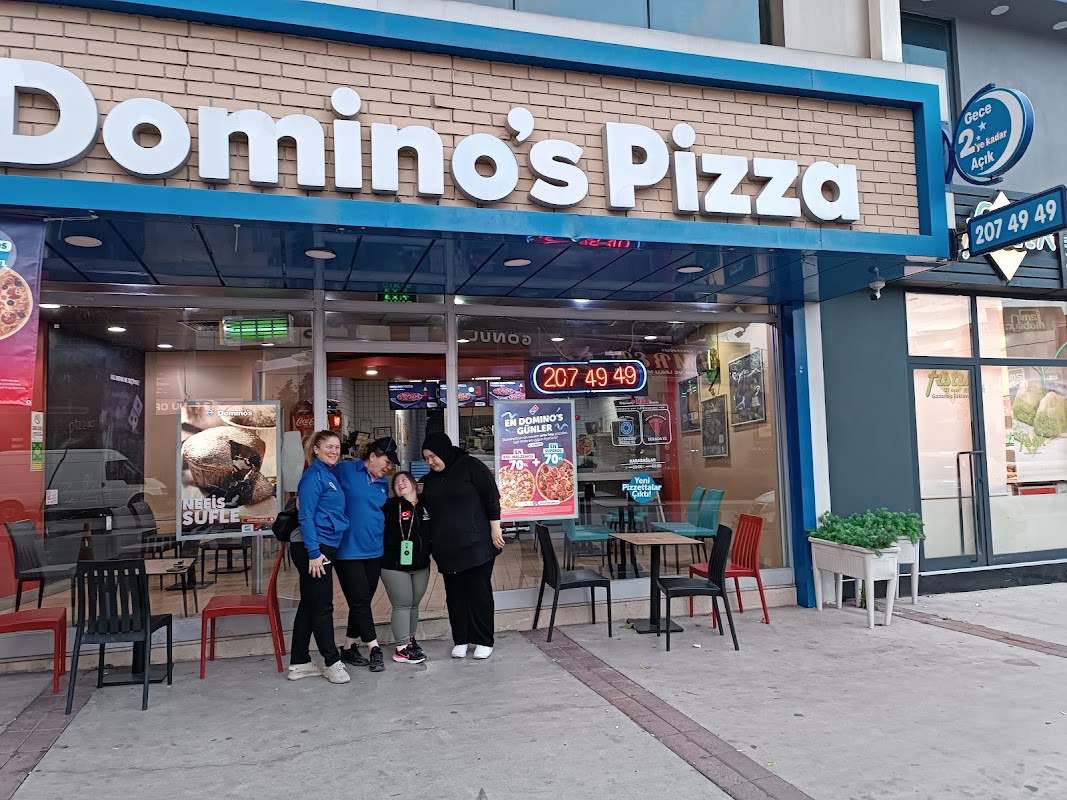 Domino's Pizza Karabağlar - Karabağlar