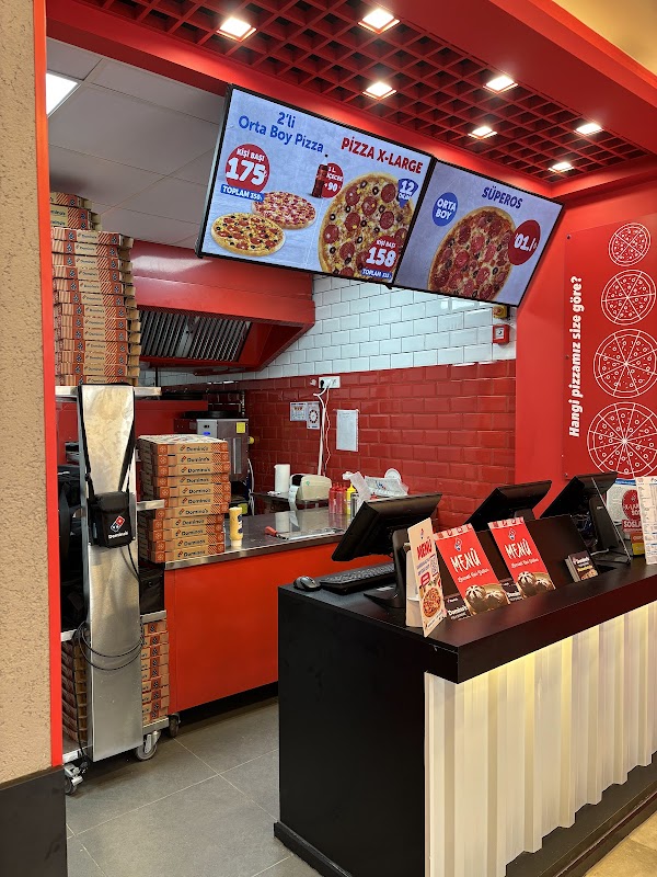 Domino's Pizza İzmir Foça - Foça