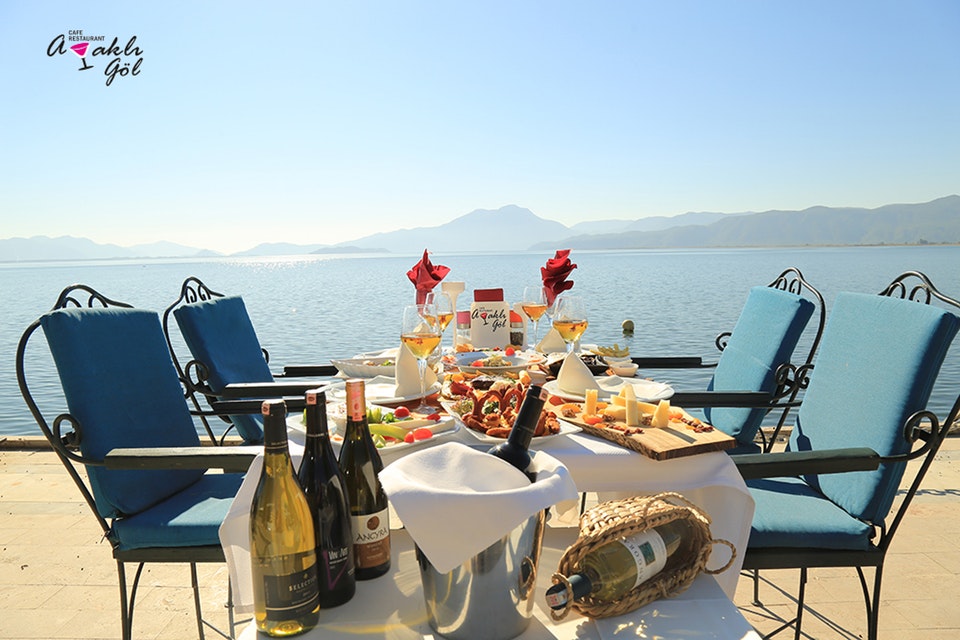 AYAKLIGÖL BalıkRestaurant - Köyceğiz
