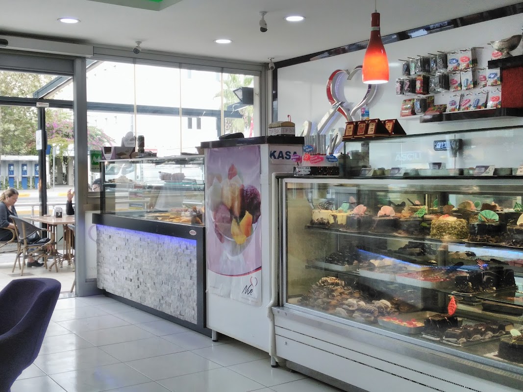 Nur Pastaneleri Meydan - Muratpaşa