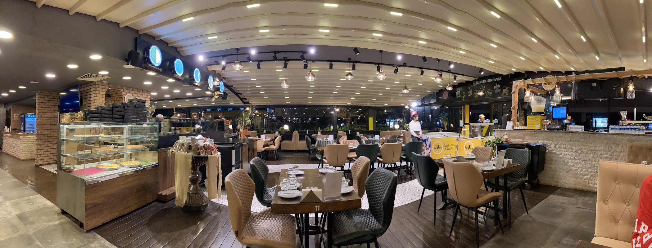 Özikizler Künefe Antalya Lara Şubesi - Muratpaşa