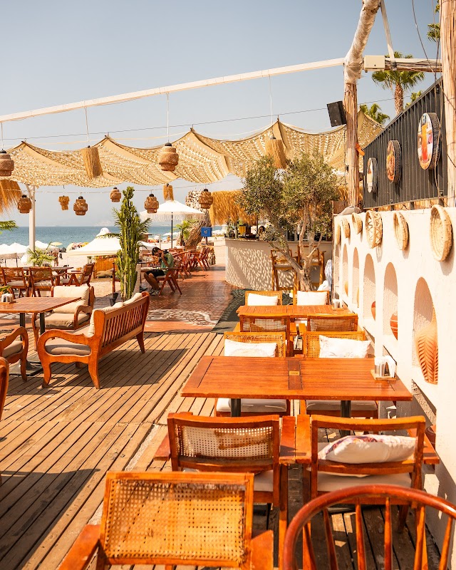 La Bohem Beach Restaurant & Yeni Nesil Meyhane - Konyaaltı