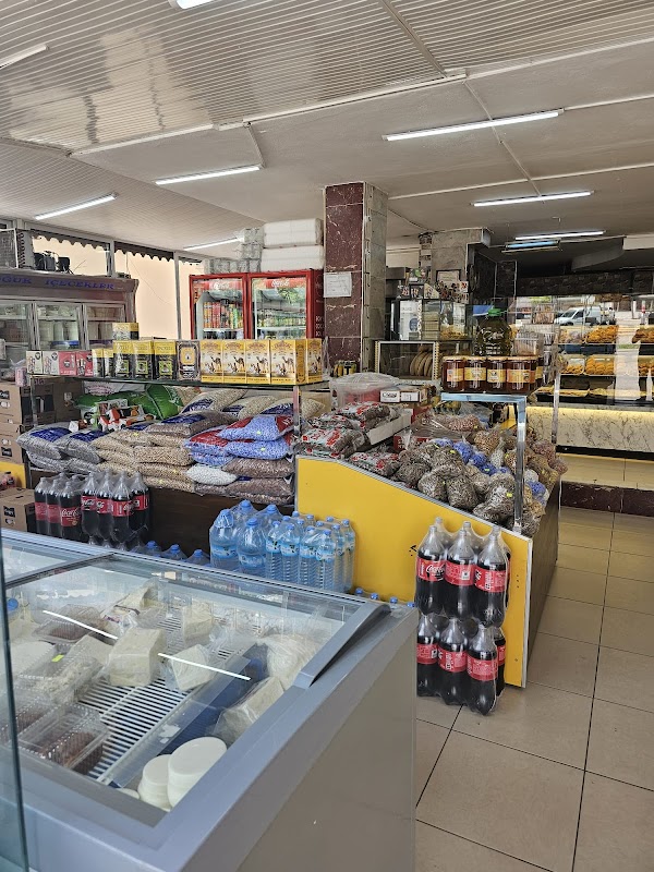 Ekmek Teknesi Unlu Mamülleri - Konyaaltı